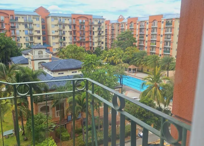Flat Naia Chateau Elysee Pool View Apartment Manila